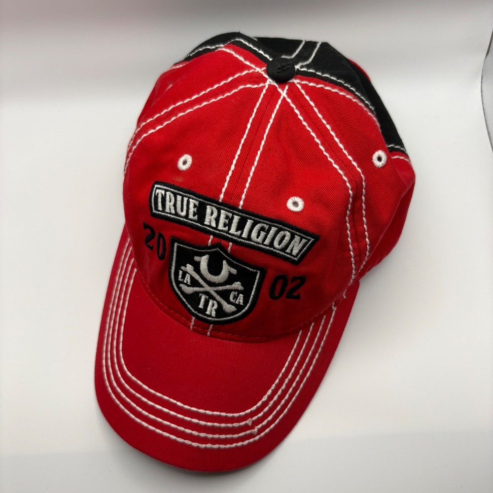 True Religion Red Black Contrast Stitch Horseshoe Logo Baseball Cap Hat OSFA - Picture 2 of 7